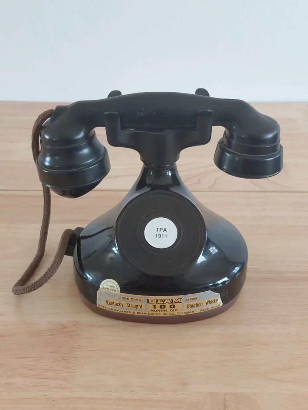 Vintage 1979 Jim Beam fashioned 1928 French Cradle Telephone